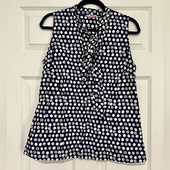 Lilly Pulitzer Sleeveless  Lemon Lime Print Navy Blue Blouse Tie Neck Size 12 ** - Picture 1 of 12